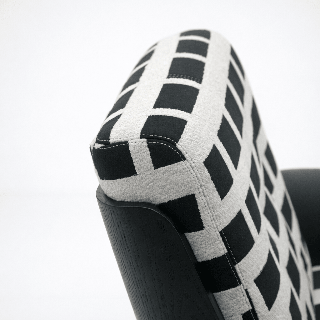 Matrix Armchair - FURNIBLE.