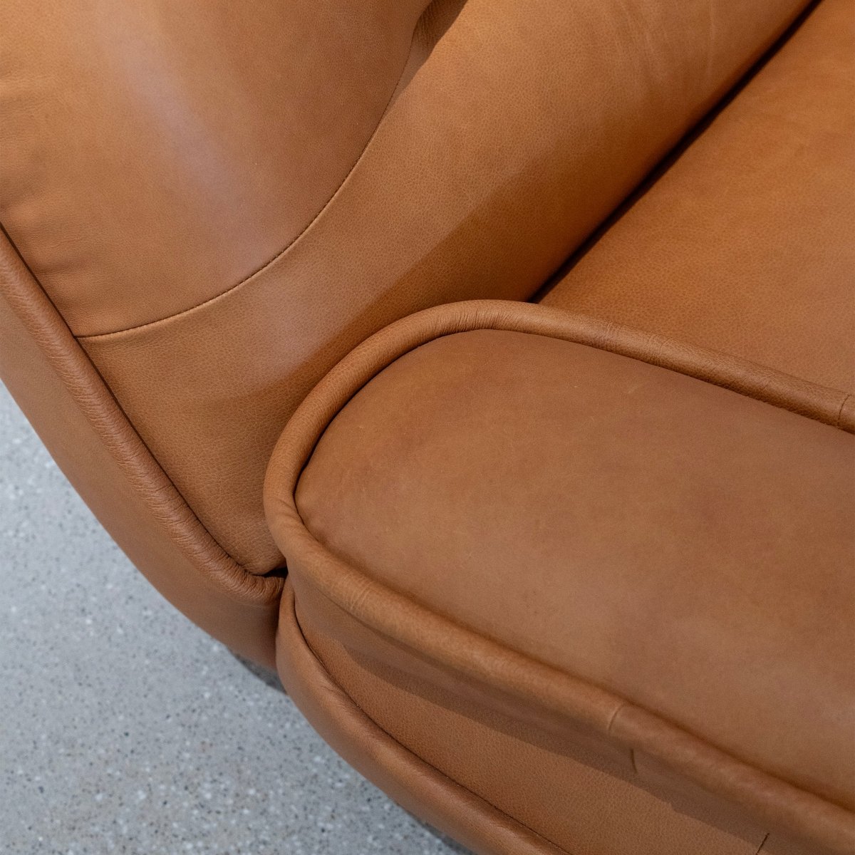 Montreux Leather Sofa - FURNIBLE.