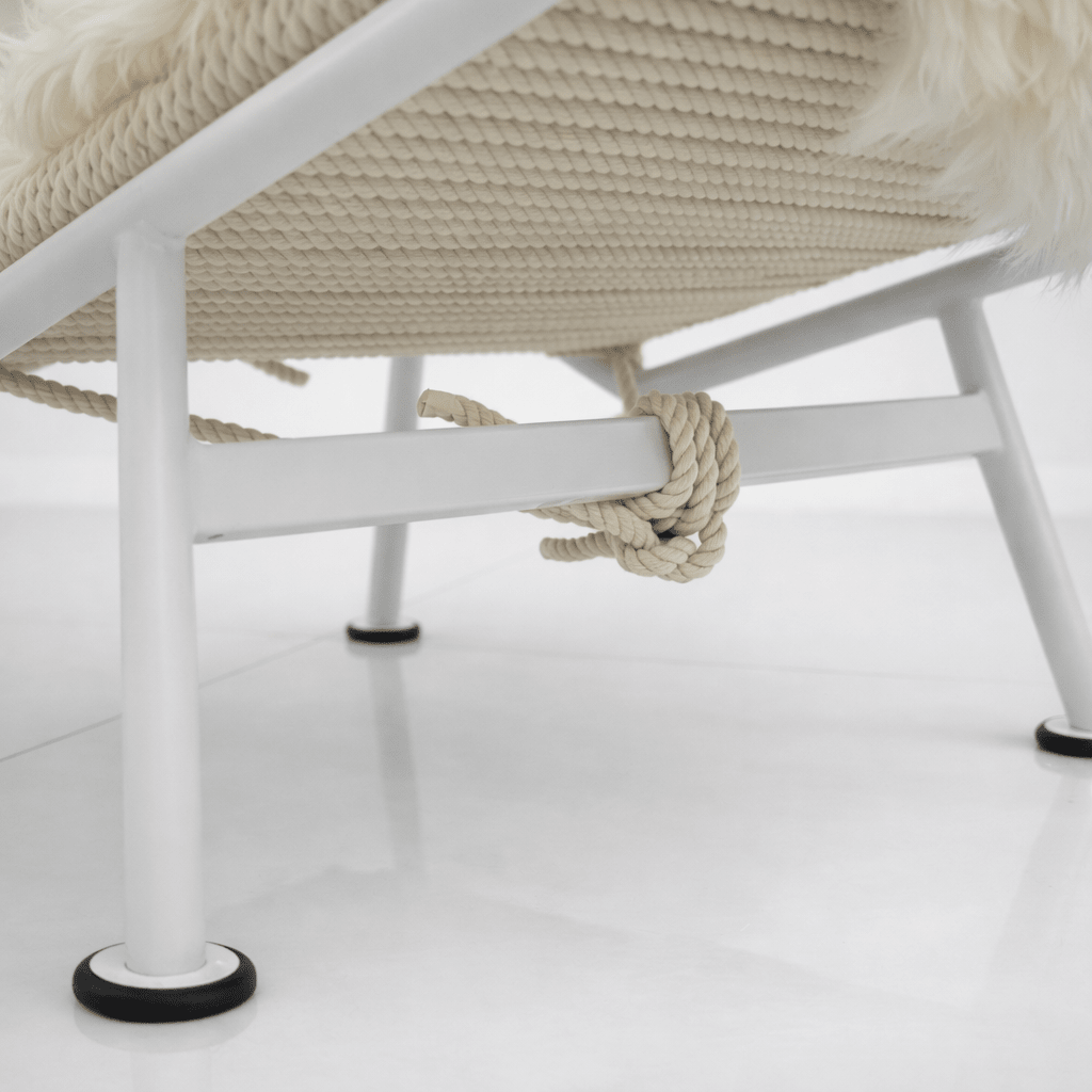 Noa Rope Chaise - FURNIBLE.
