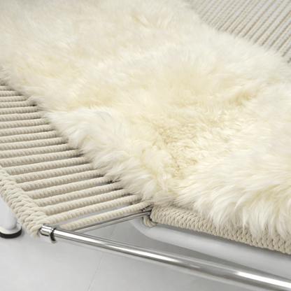 Noa Rope Chaise - FURNIBLE.