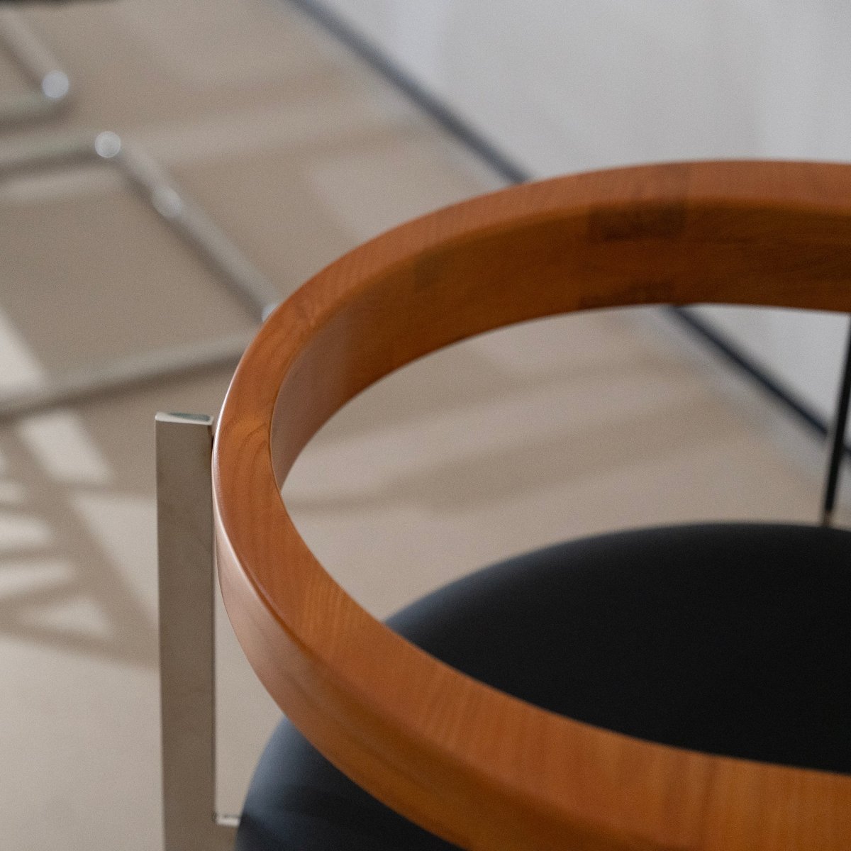 Nord Arc Dining Chair - FURNIBLE.