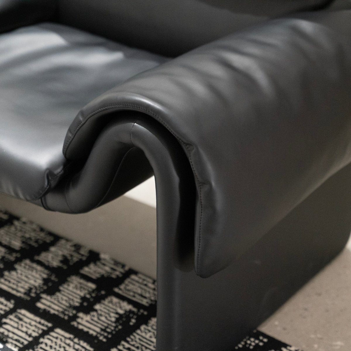 Orion Leather Armchair - FURNIBLE.