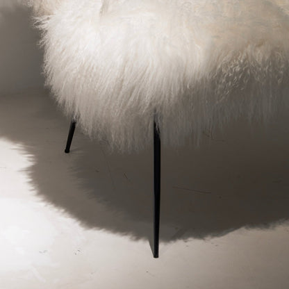 Oslo Faux Fur Lounge - FURNIBLE.