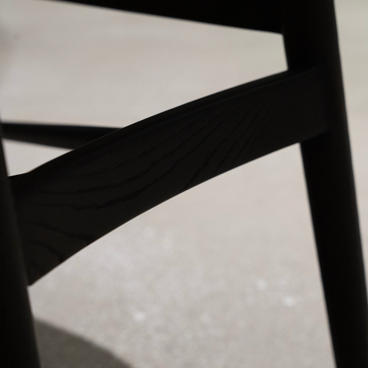 Pyra Dining Chair - FURNIBLE.