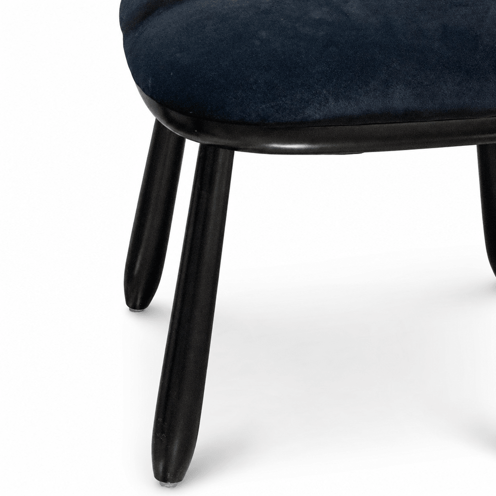 Sculptural Pebble Chair - FURNIBLE.