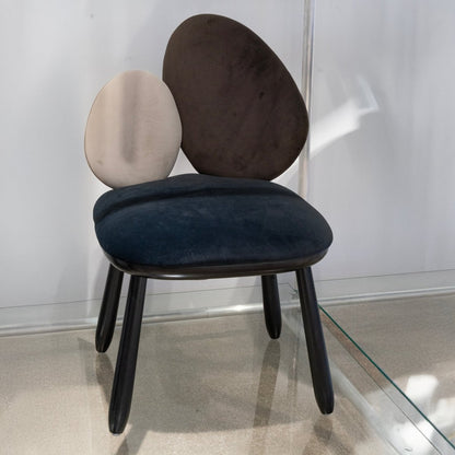 Sculptural Pebble Chair - FURNIBLE.