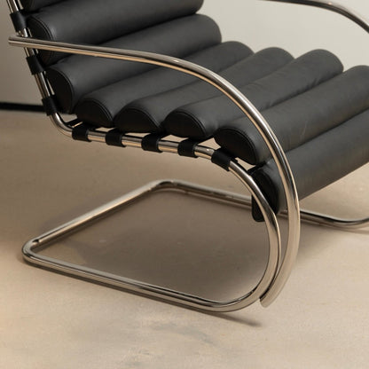 Wave Leather Lounge - FURNIBLE.