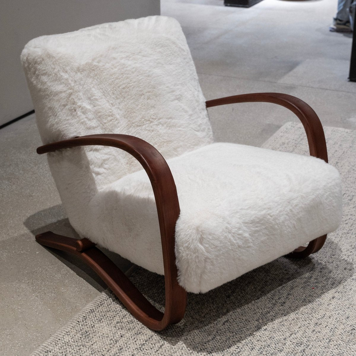 Willowmere Lounge - FURNIBLE.