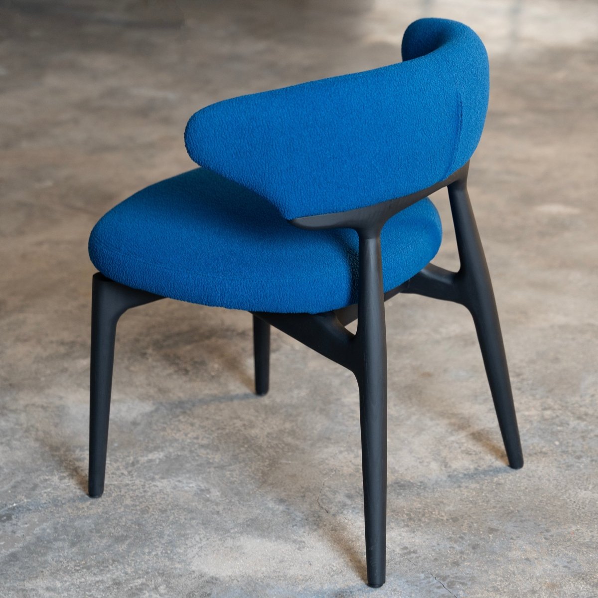 Zephyr Dining Chair - FURNIBLE.